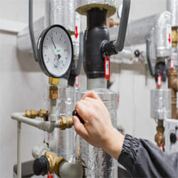 checking water pressure